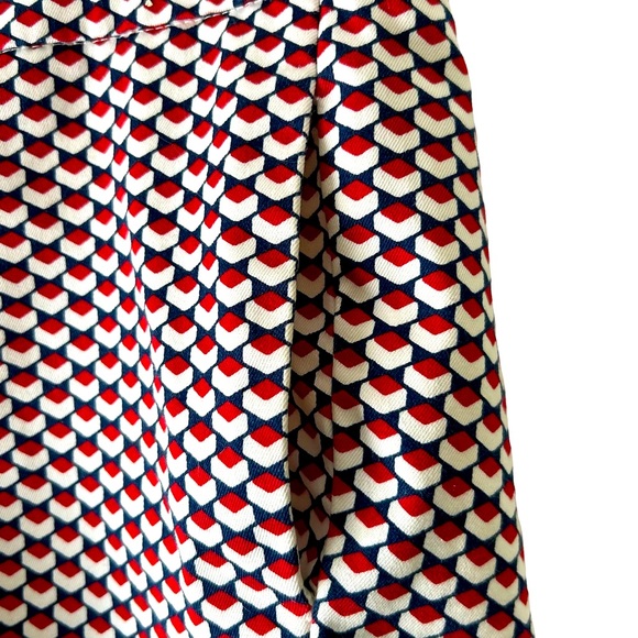 Women's J.Crew Red/Blue/White Geometric Print Shorts Size 0 - Picture 6 of 11